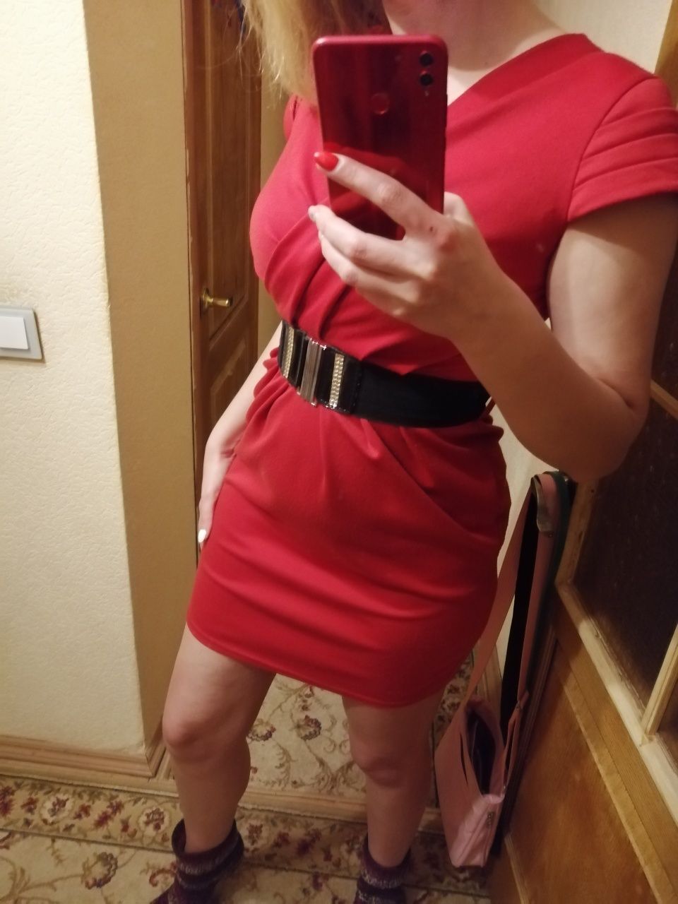 Плаття червоне