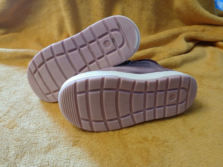 Buty jesień/ zima rozmiar 25