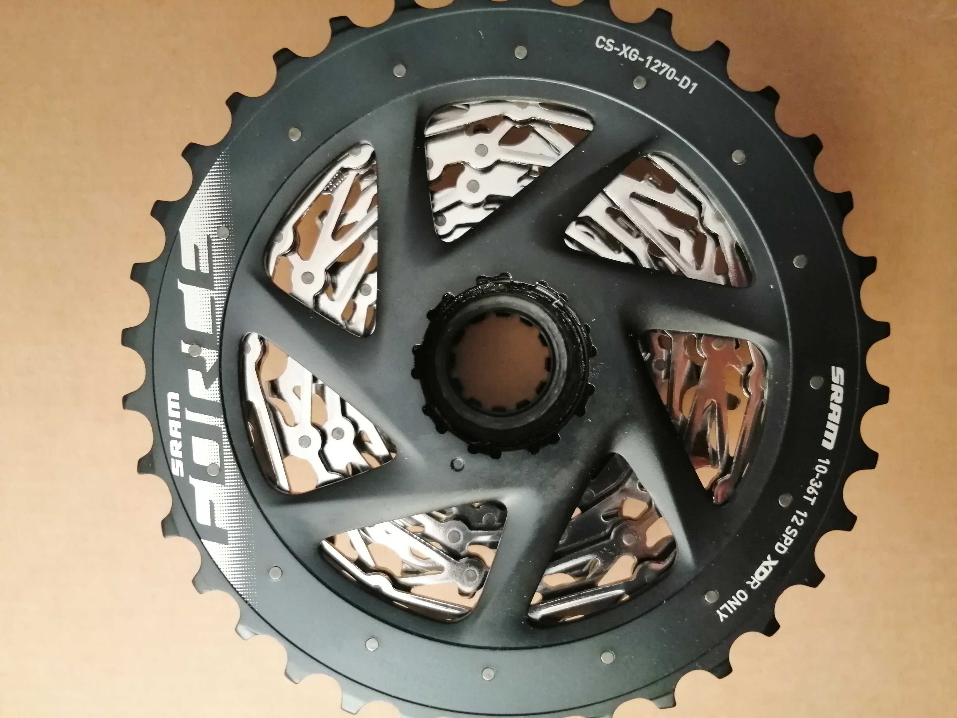 SRAM Force AXS Kaseta 12s 10-28/36