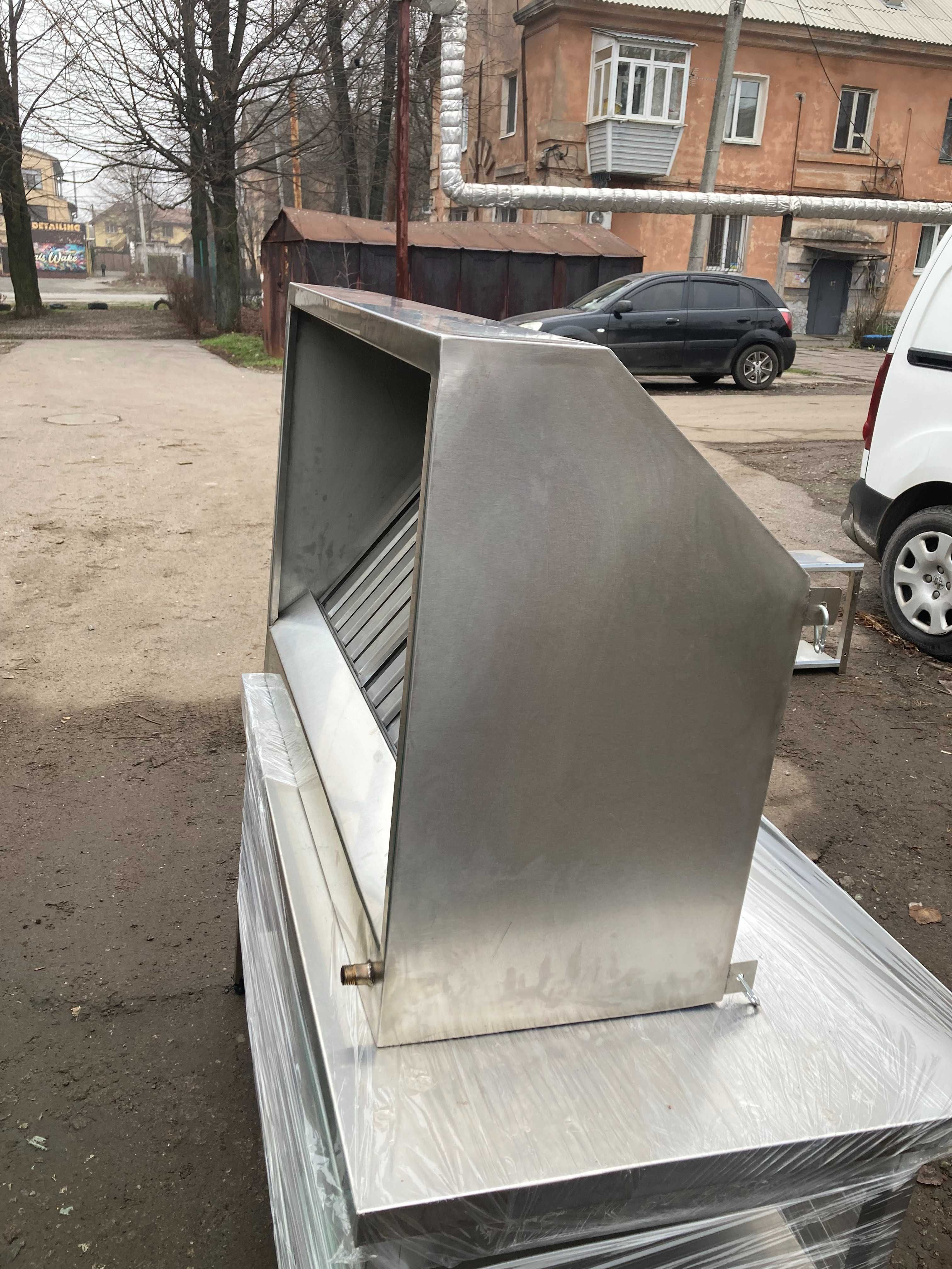 Продам вытяжку для кафе