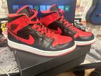 Air Jordan 1 MID