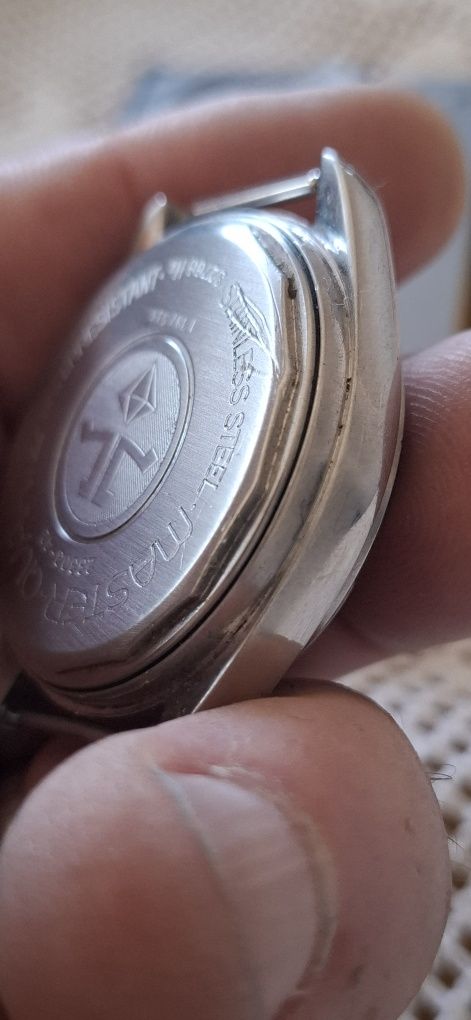 Relógio jeager lecutre master quartz