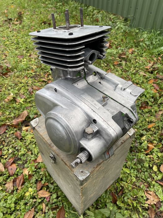 Мотор минск 125 .