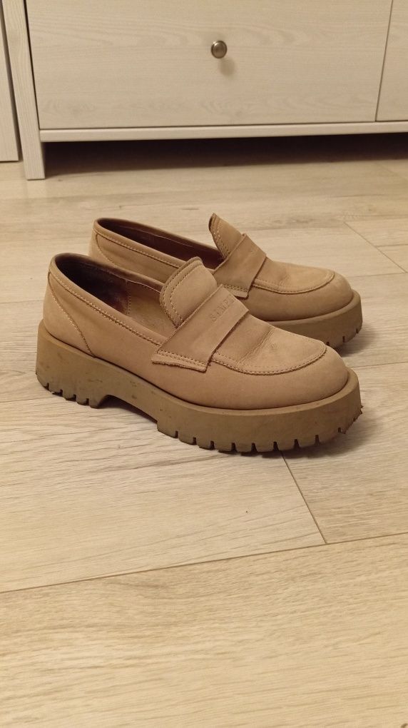 Mokasyny buty na platformie skórzane r. 37 Simple