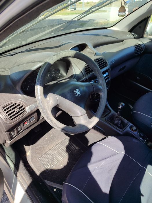 Peugeot 206 gasolina 2001