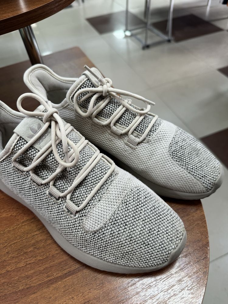 Кросівки Adidas Tubular 40 розмір