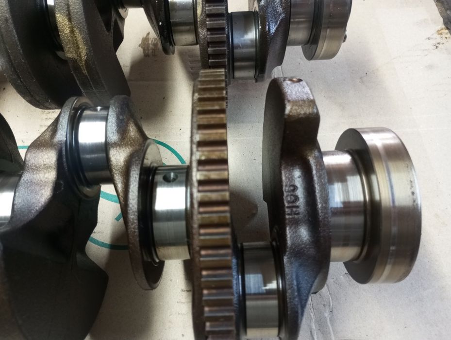 Коленвал колінвал Bmw E46 E90 E60 E87 N42 N45 N46 N43 2.0 1.8 1.6