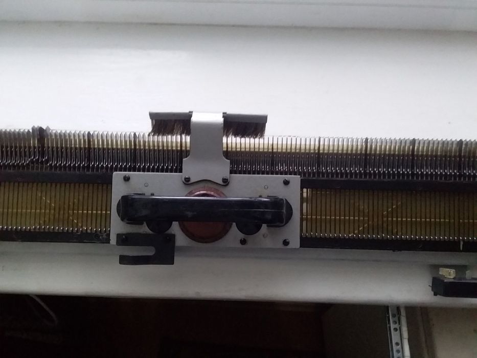 Вʼязальна машинка Северянка