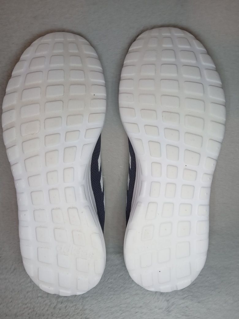 Кросівки Adidas р 36,5 (24см)