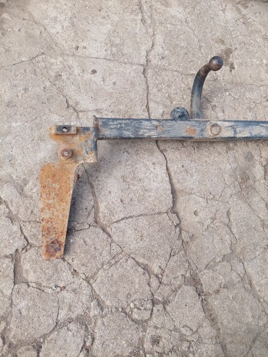 Фаркоп Westfalia для Nissan Bluebird універсал