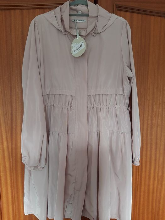 Gabardine / Parca rosa bebé