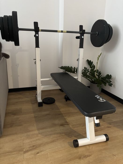Штанга і лава для жиму