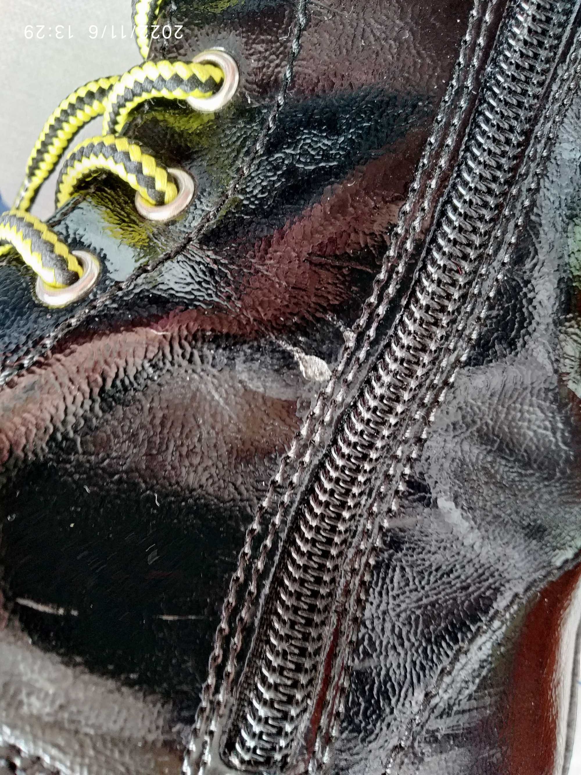 Buty botki czarne Kornecki