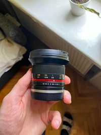 Samyang 12mm f2.0 NCS CS - mocowanie SONY