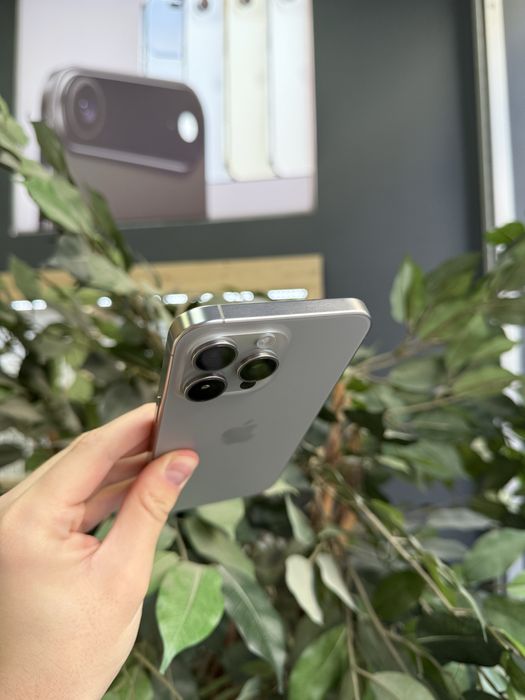 iPhone 15 Pro Max 256GB Natural Titanium