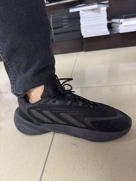 Кросівки Adidas Ozelia