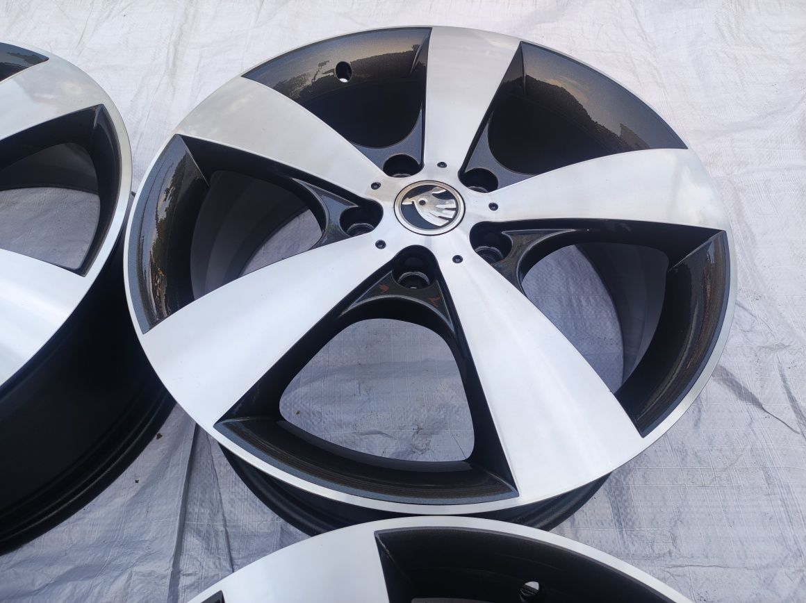 Felgi Aluminiowe 17 Cali Skoda Octavia II SuperB oryginal
