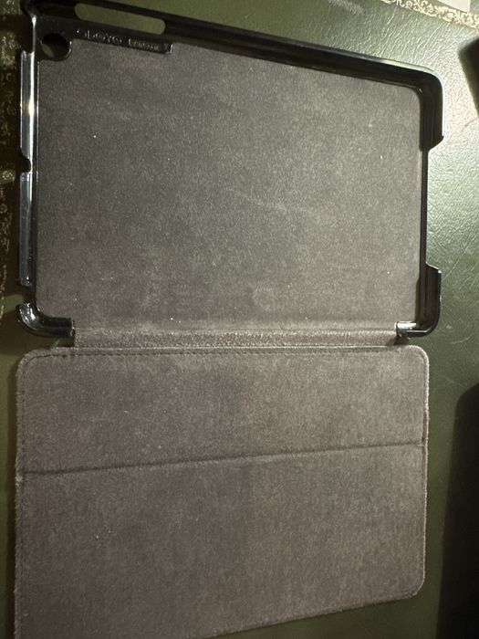 Ipad mini 1 gen 16gb cellular and wifi A1455