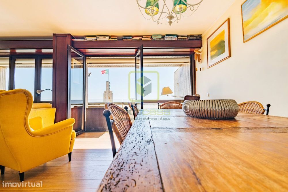 Apartamento T3 em Primeira Linha de Mar