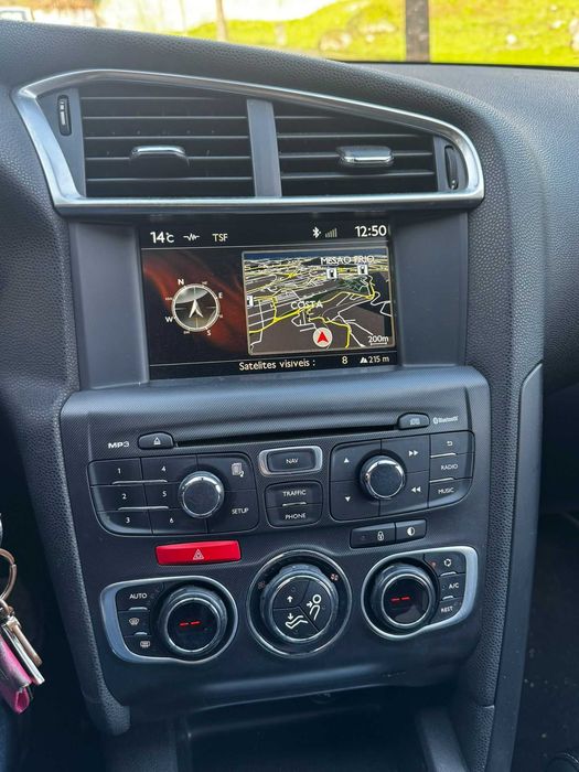 CitroenDS4 1.6 e-HDi SoChic