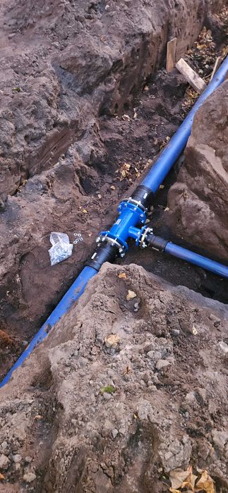 Przyłacza wod-kan  wodociagi montaż szamb kanalizacja wewnetrzna