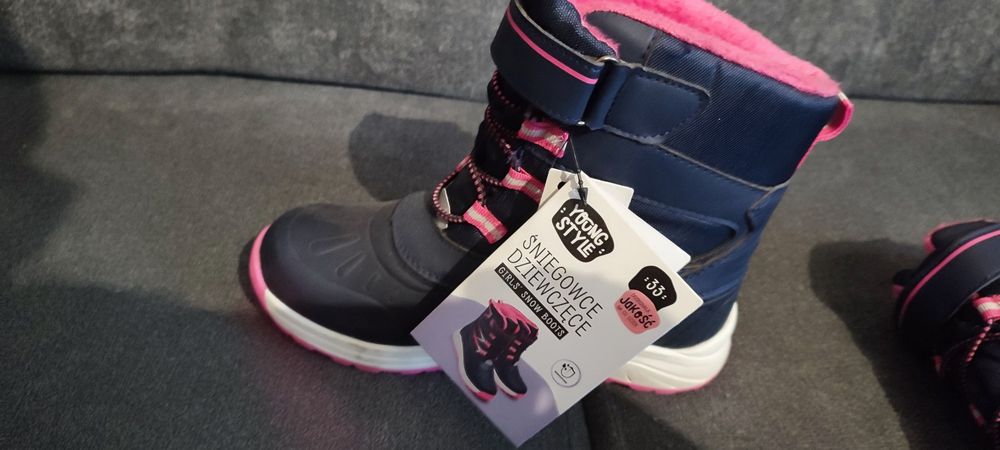 Buty śniegowce dla dziewczynki r. 33