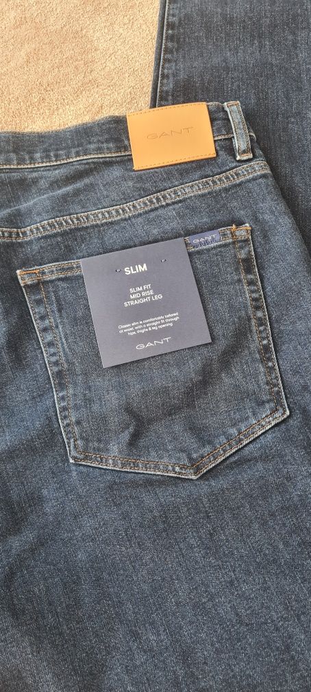 Jeans Gant tam. 42/34 novos