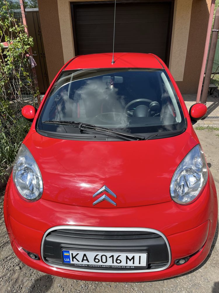 Citroen C1 компактне,  зручне авто на автоматі (робот)
