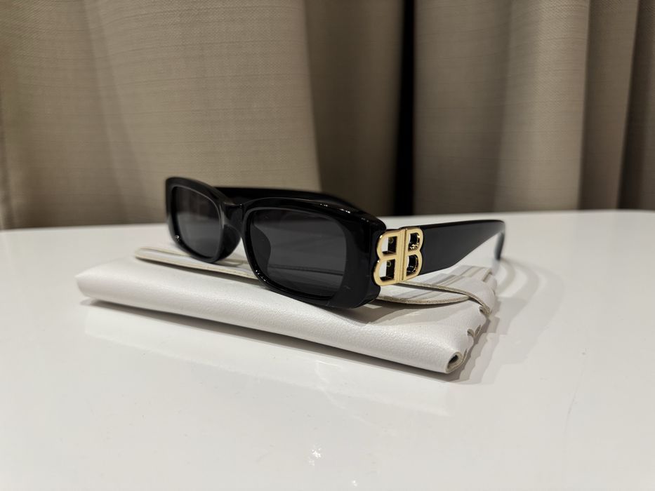 Окуляри Прада Prada в широкій оправі чорні