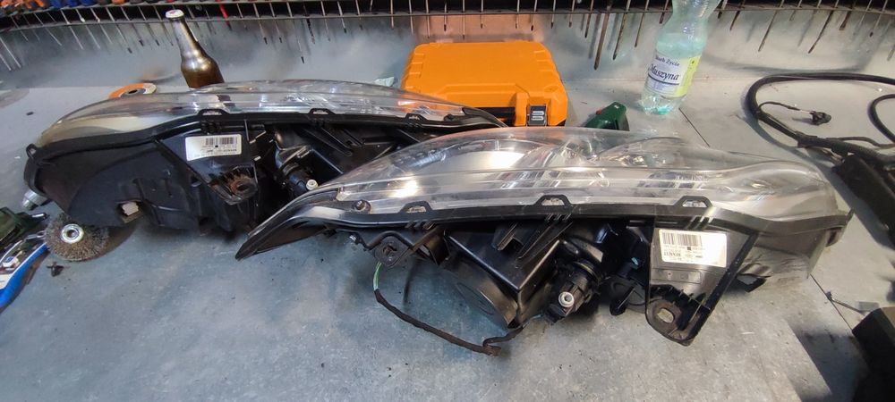 Lampy przód laguna III