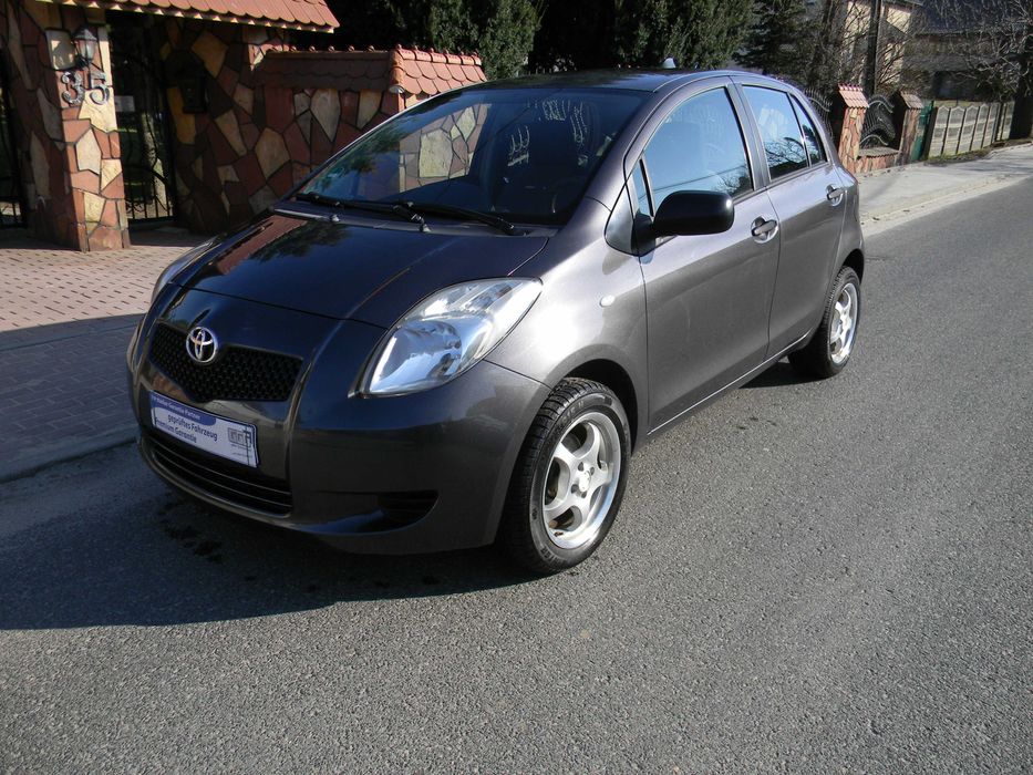 Toyota Yaris 1.3B-Na Oryginale