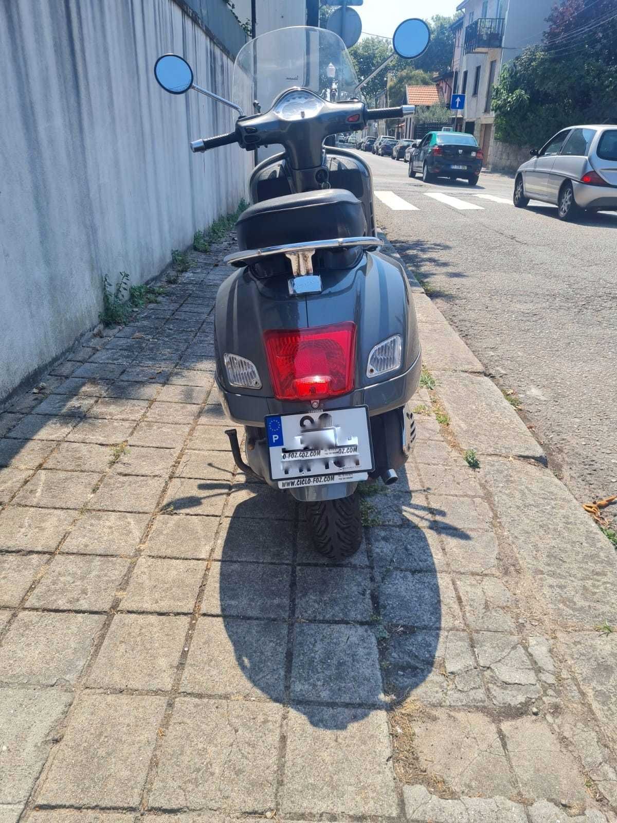 Vendo Vespa 300 GTS