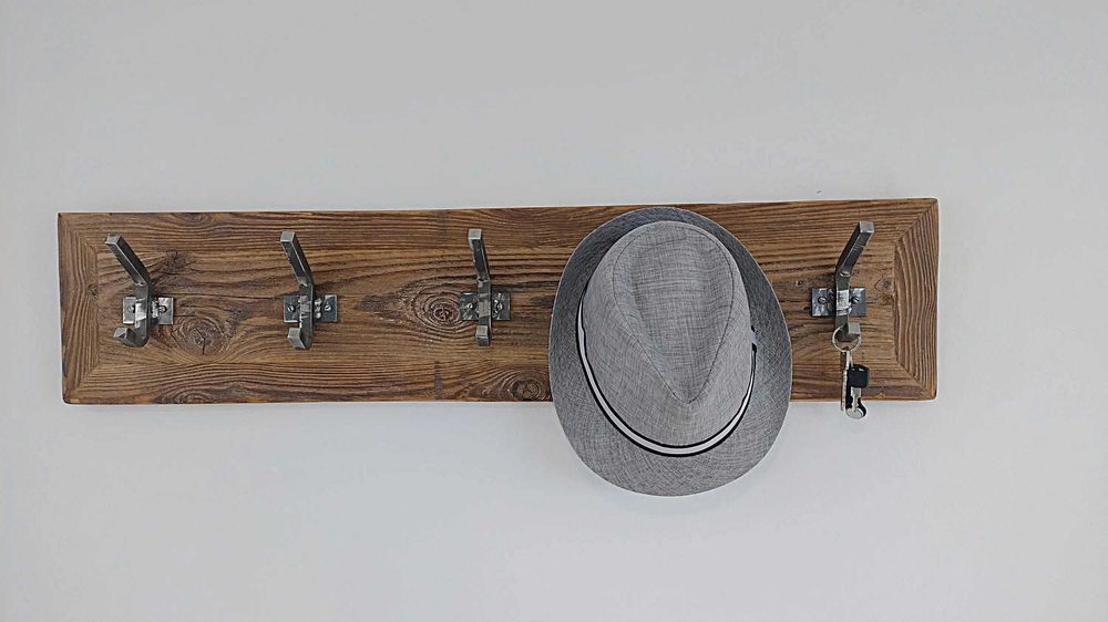 Wieszak ze starego drewna i stali – loft, transport gratis