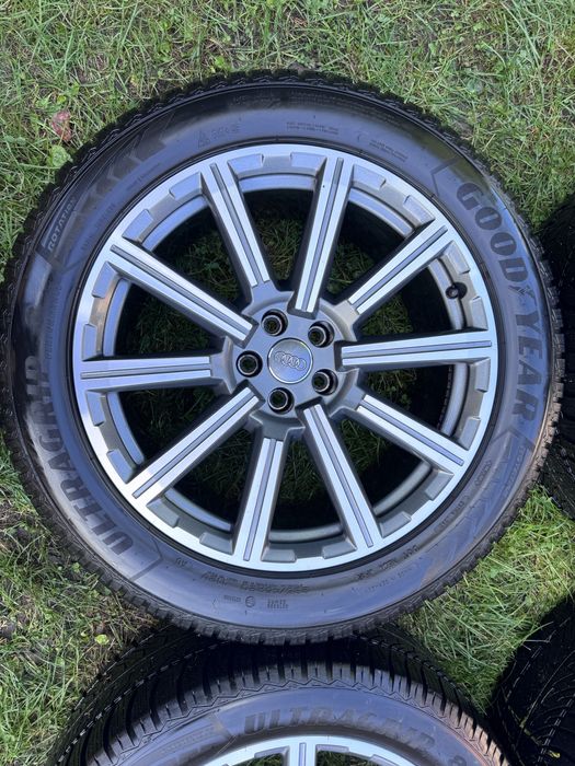 Kola Felgi Alu Audi Q7 Q8 285/45/20 Goodyear zima 2021r. Oryginal