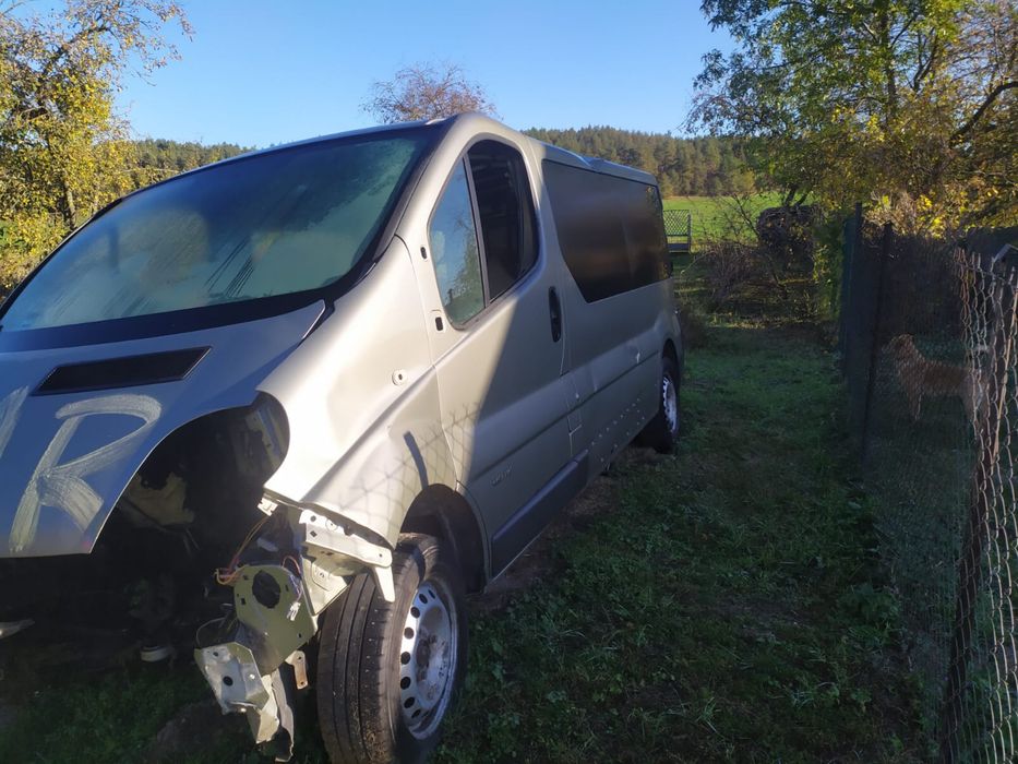 Renault trafic passenger