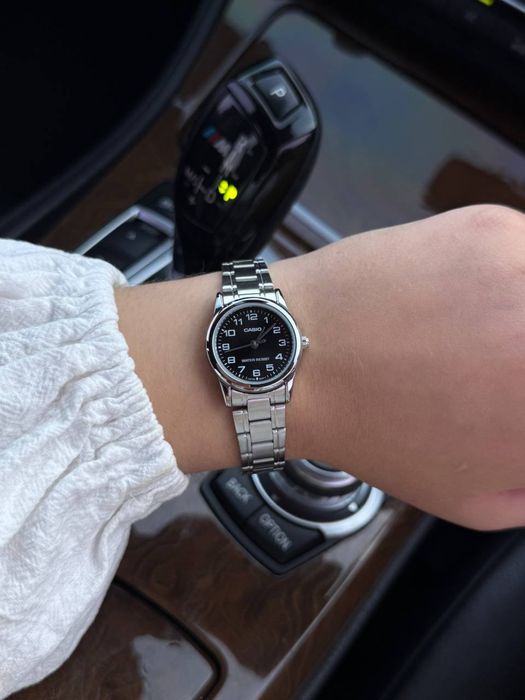 Жіночий годинник касіо Casio LPT-V001D-1B оригінал женские часы
