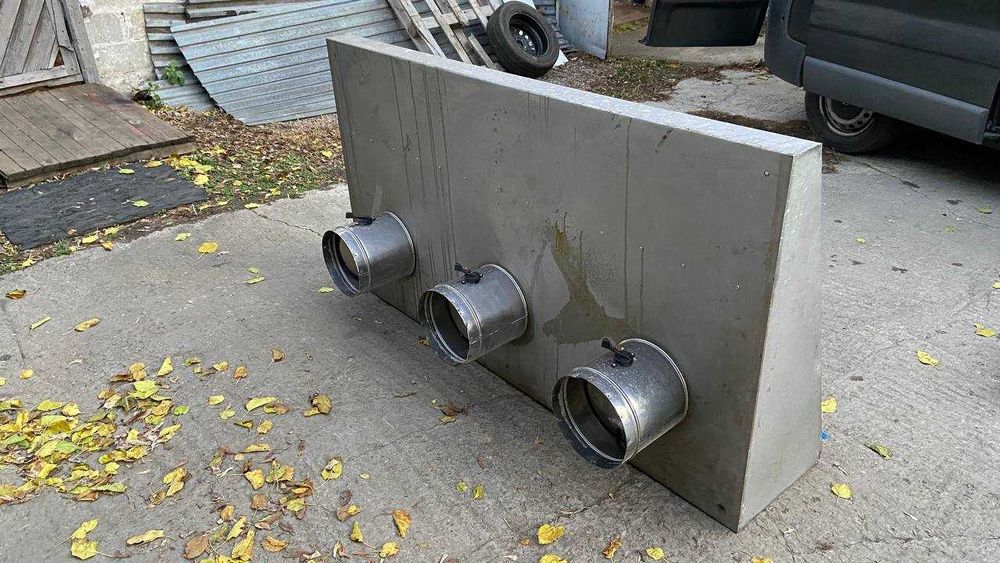 Б/у вытяжной зонт из нержавейки для кафе ресторана бара общепита