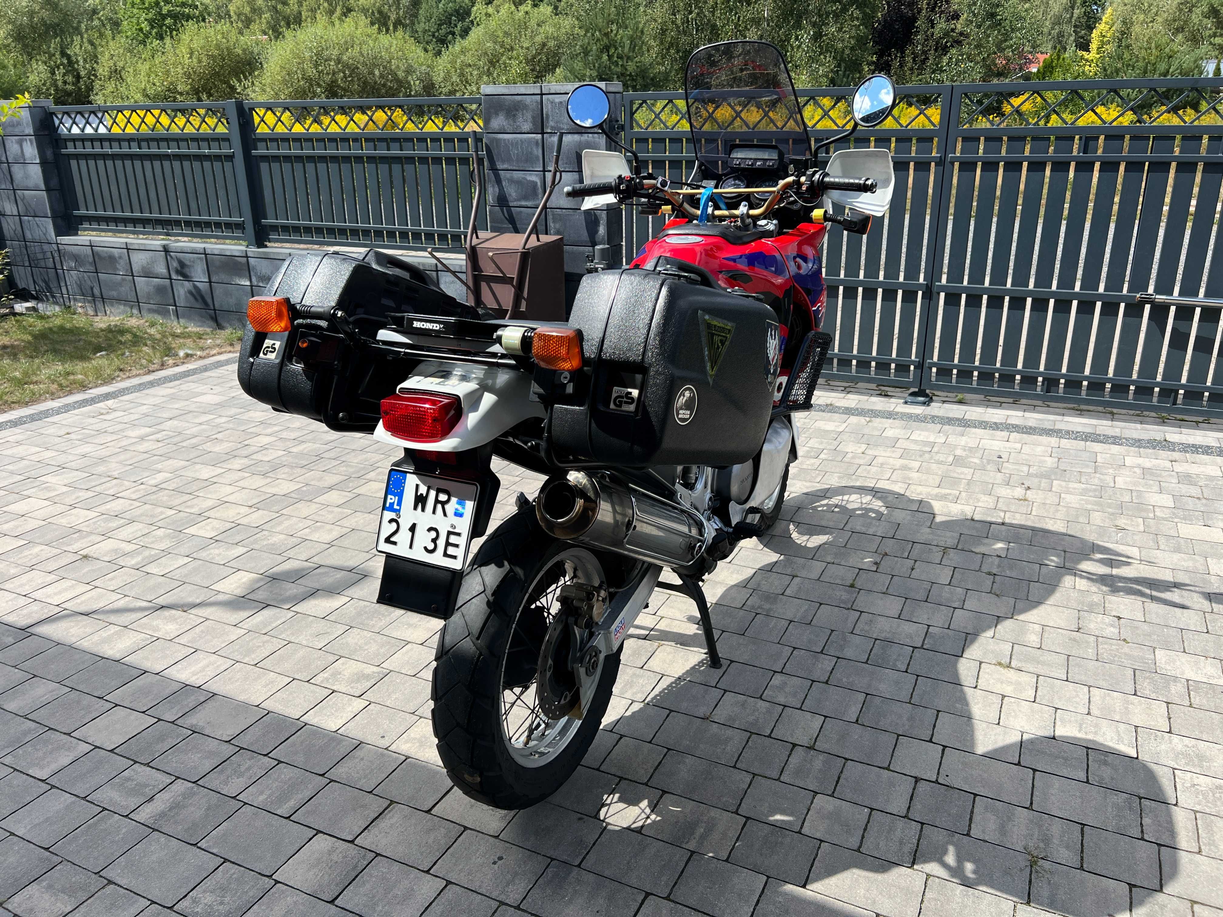 Honda Africa Twin XRV750T
