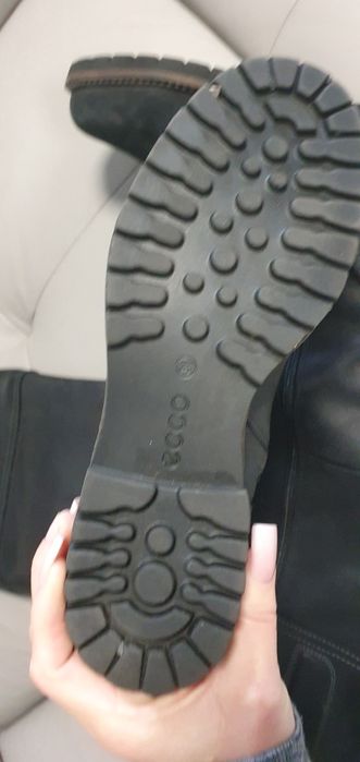 Kozaki ze skory naturalnej Ecco 39