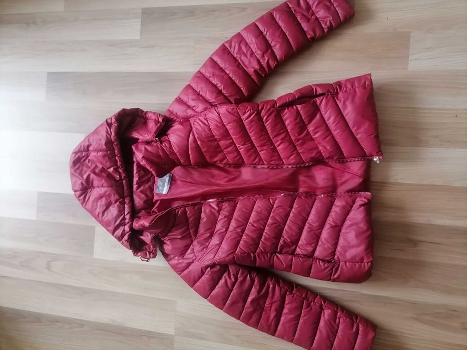 Bordowa kurtka pikowana damska