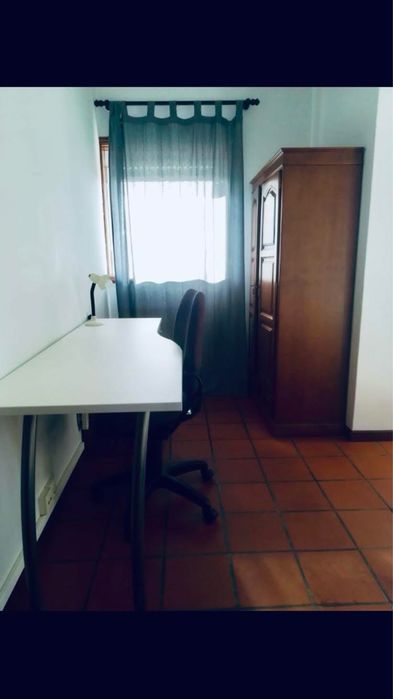 Quarto Individual UA