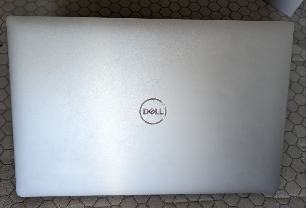 Dell XPS 9570 4K Touch  I9-8950