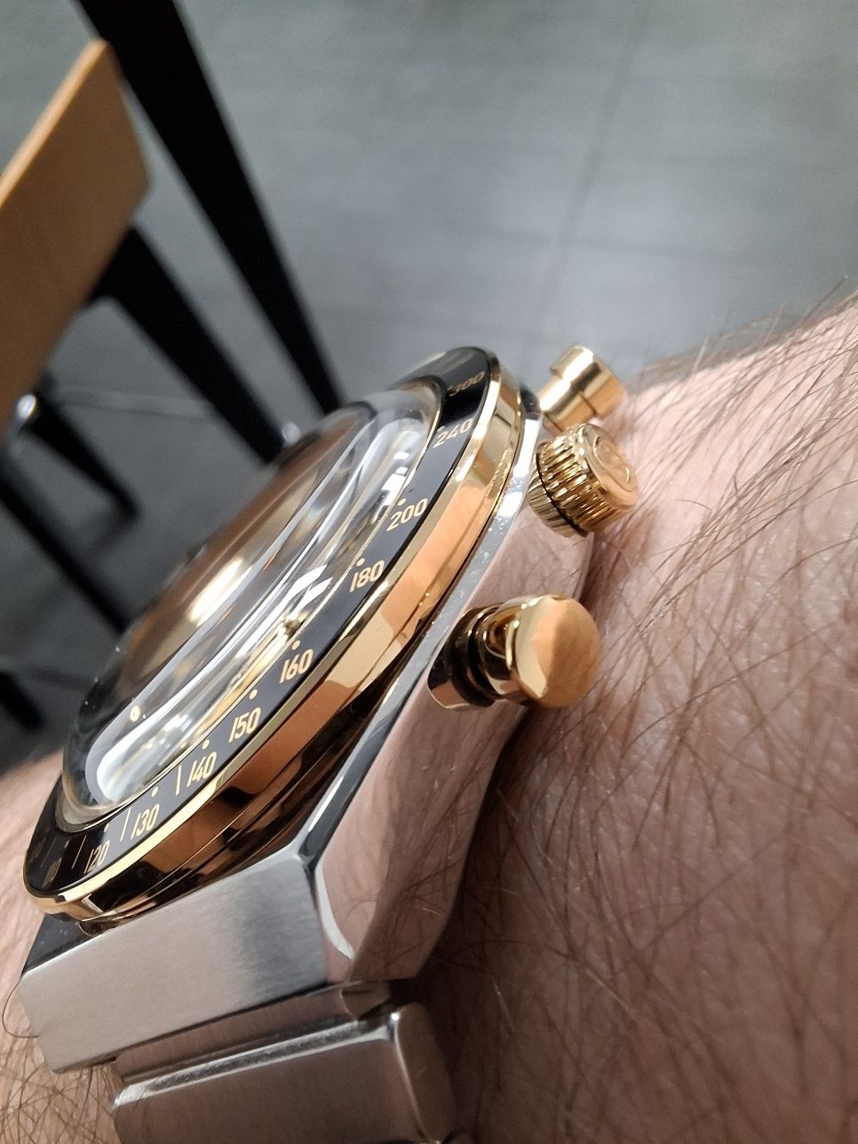 Zegarek Timex Q Chronograph TW2W64200 jak nowy