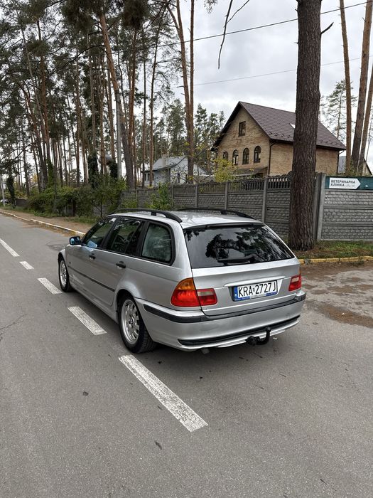 BMW E46 2.0 дизель механика 2000 год