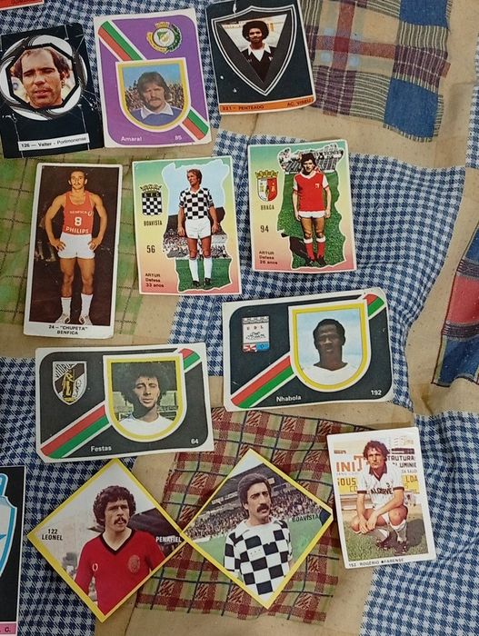 Conjunto de vários jogadores Antigos do Futebol