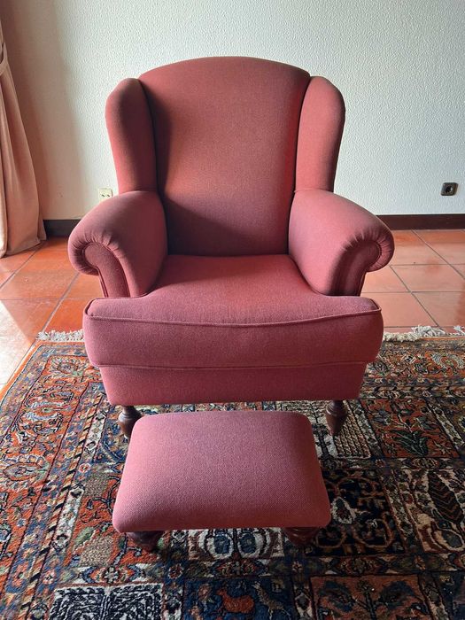 Conjunto Poltronas e Sofá Vermelhos Vibrante (Como Novos)