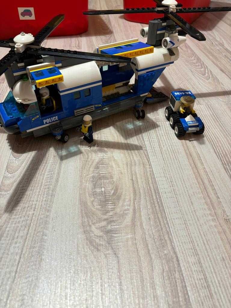 LEGO City 4439 Heavy-Duty Helicopter