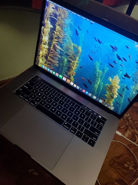 MacBook Pro 15 2019 обмін