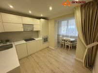 Дворівнева квартира вул.Симоненка 125 м2 - 90 000$ (Постанови)