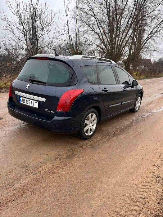 Peugeot 308 SW. 1,6 дизель